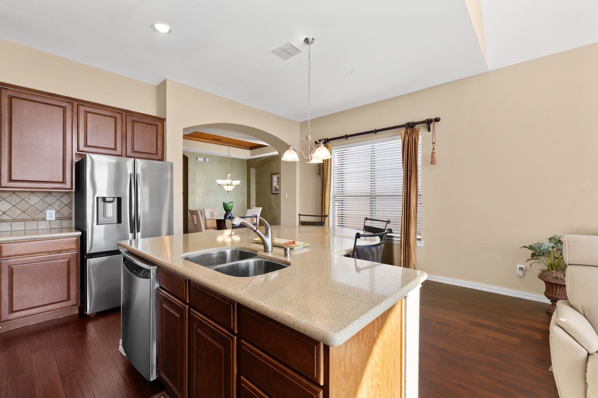 1912 Lantana Lane Irving TX 75063