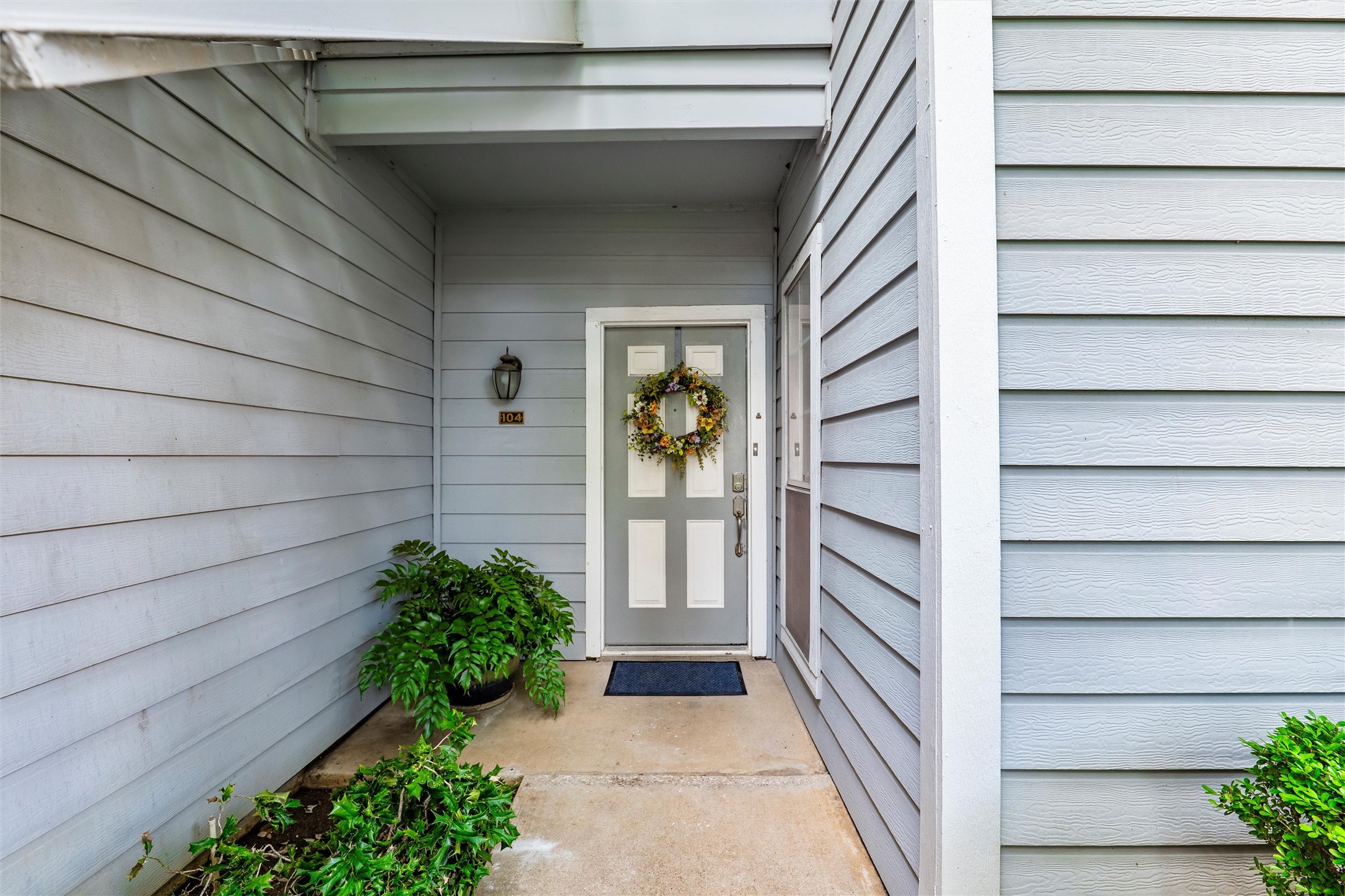 2109 Saint Michaels Drive Arlington TX 76011