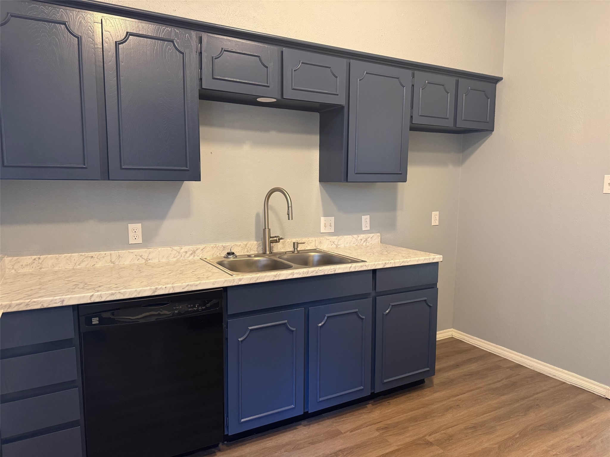 4320 Bellaire Drive S Fort Worth TX 76109