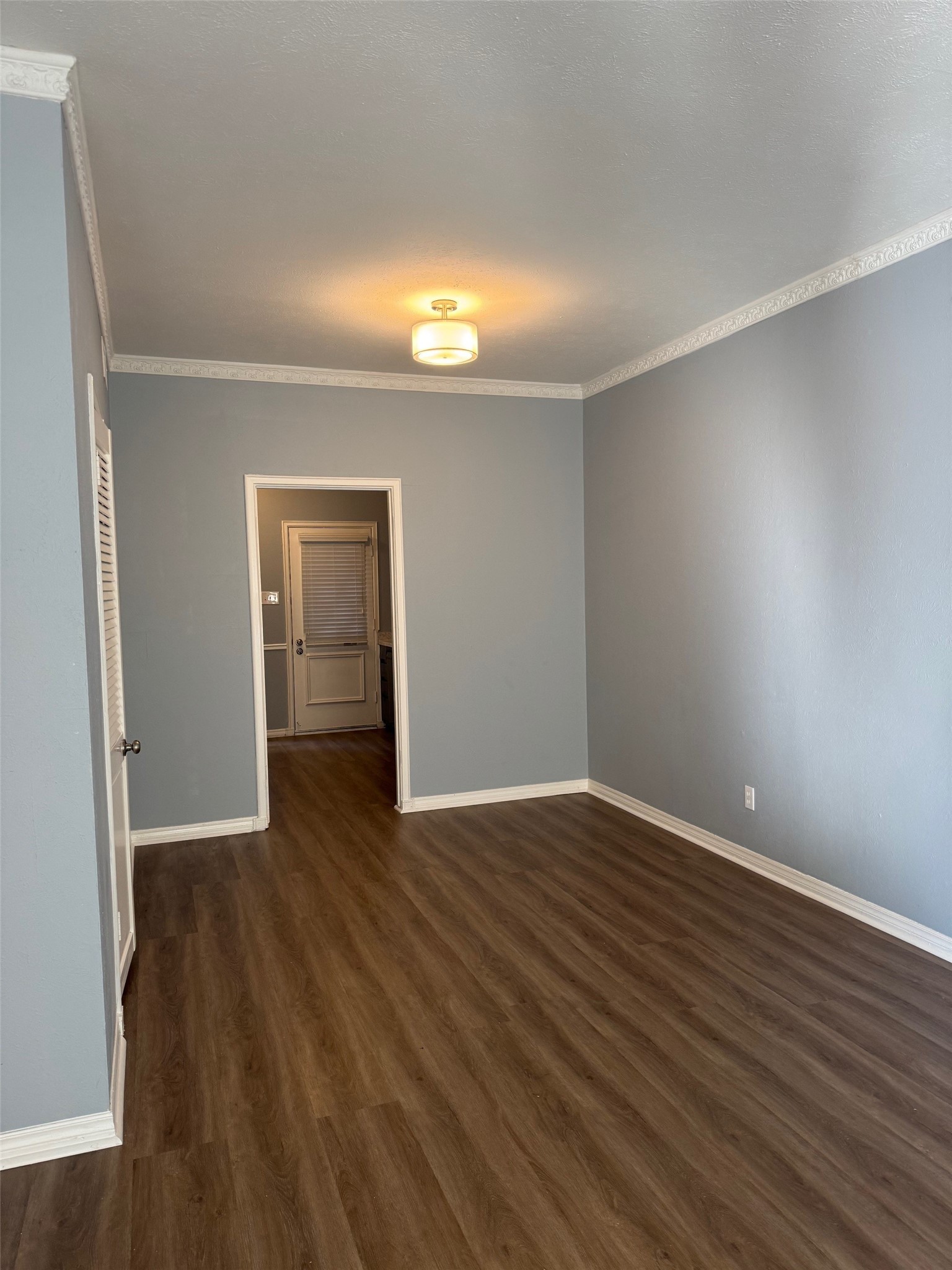 4320 Bellaire Drive S Fort Worth TX 76109