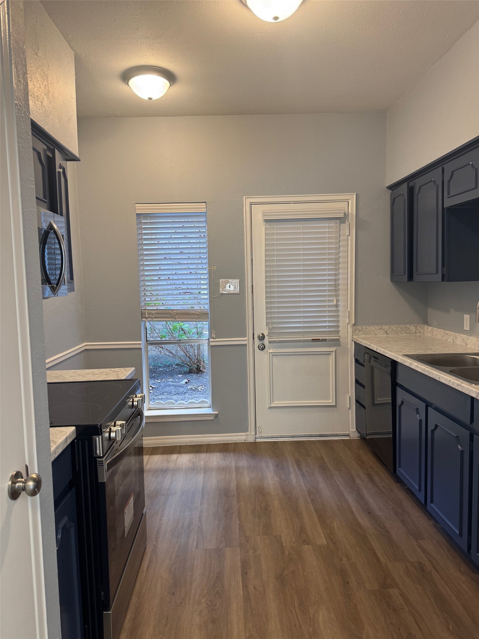 4320 Bellaire Drive S Fort Worth TX 76109