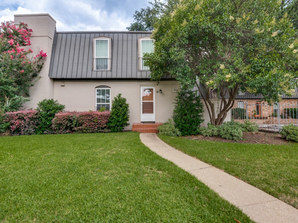 5234 Fleetwood Oaks Avenue Dallas TX 75235