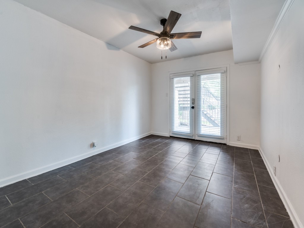 5234 Fleetwood Oaks Avenue Dallas TX 75235