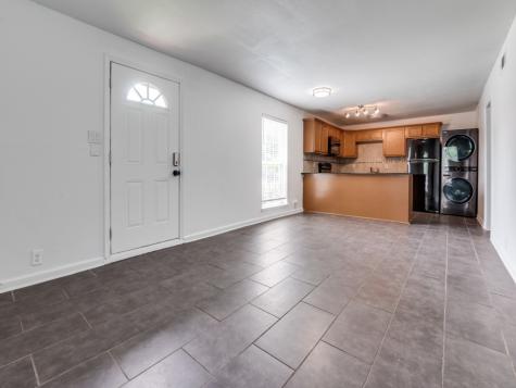 5234 Fleetwood Oaks Avenue Dallas TX 75235