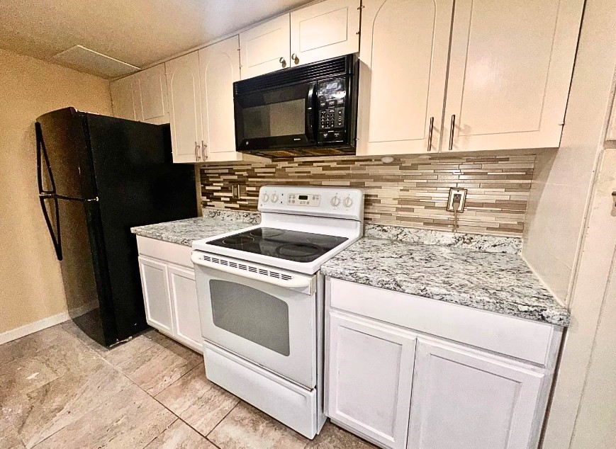 556 E Avenue J Grand Prairie TX 75050