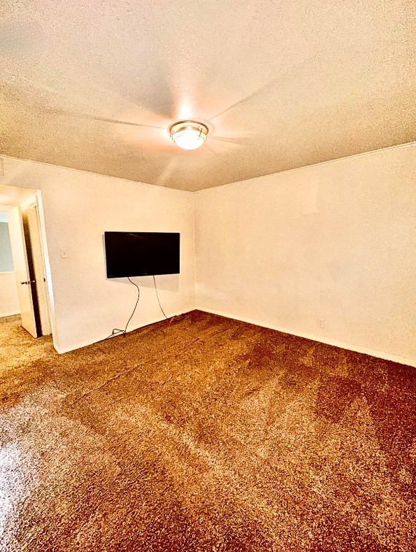556 E Avenue J Grand Prairie TX 75050