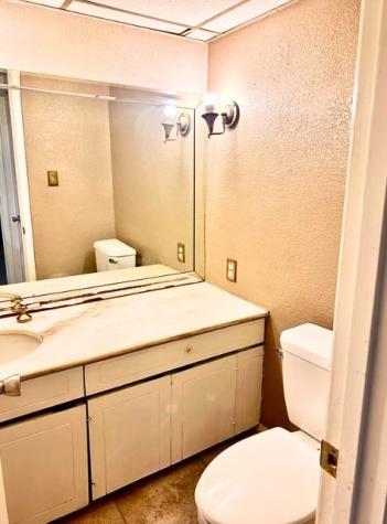 556 E Avenue J Grand Prairie TX 75050