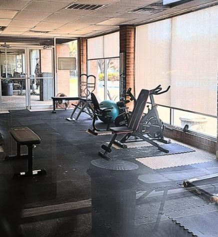 556 E Avenue J Grand Prairie TX 75050