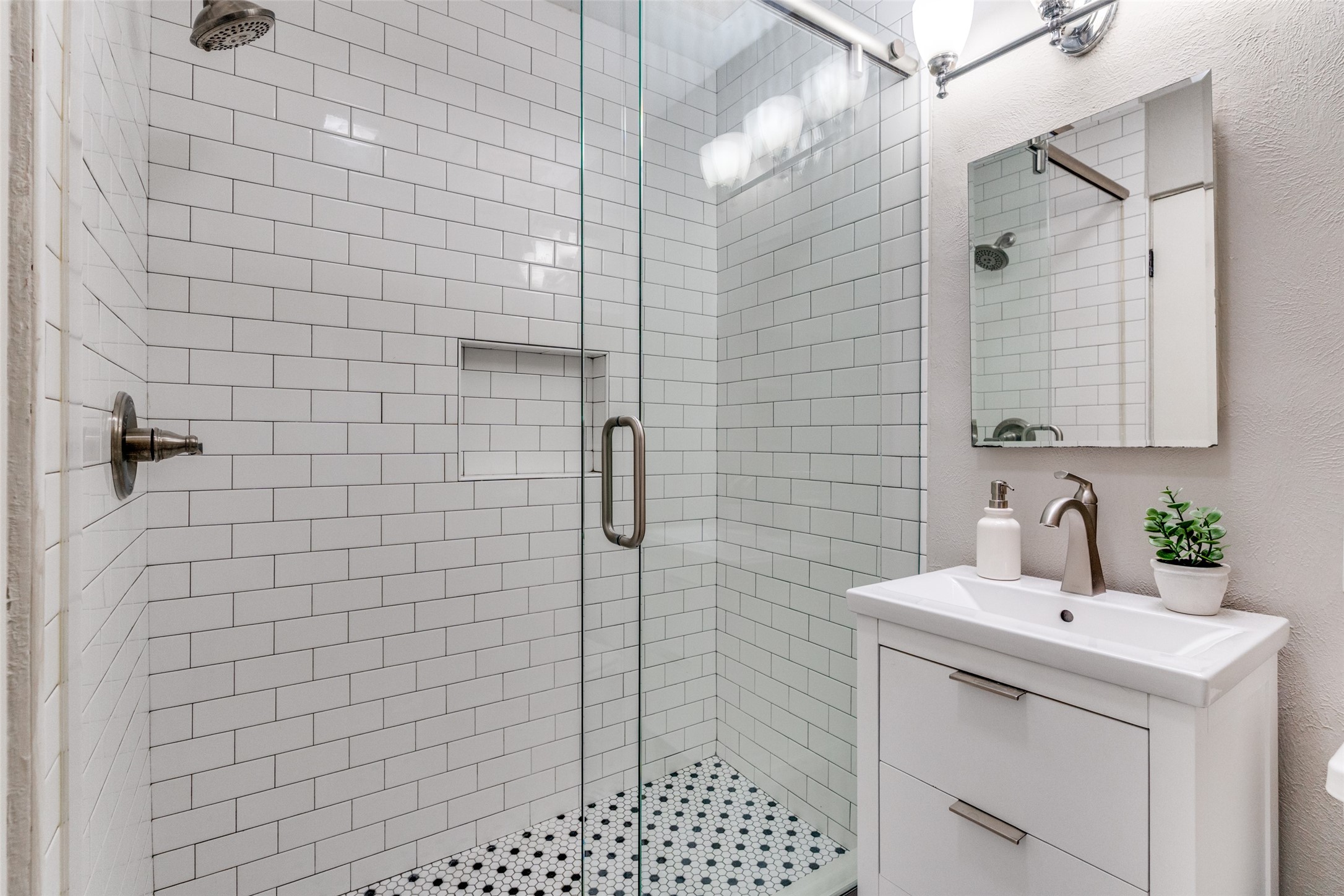 3623 Hawthorne Avenue Dallas TX 75219