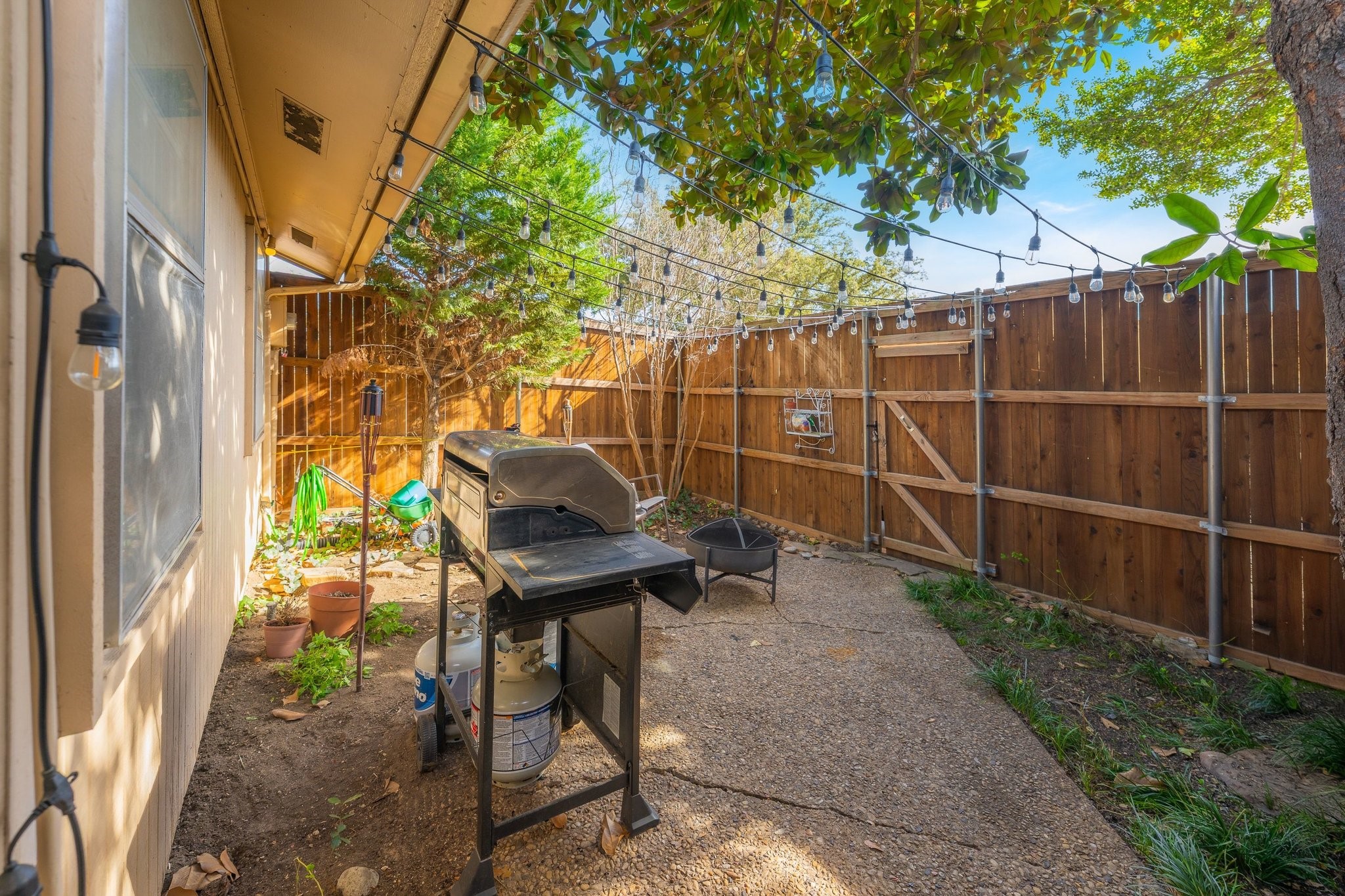 9440 Amberton Parkway Dallas TX 75243