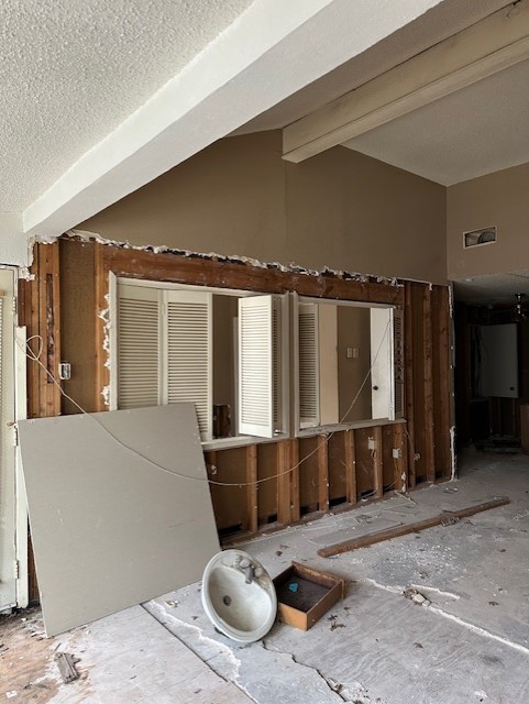 9696 Walnut Street Dallas TX 75243