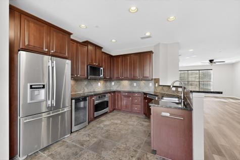 1527 Biltmore Lane Irving TX 75063