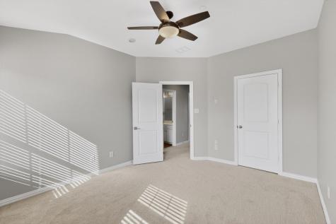1527 Biltmore Lane Irving TX 75063
