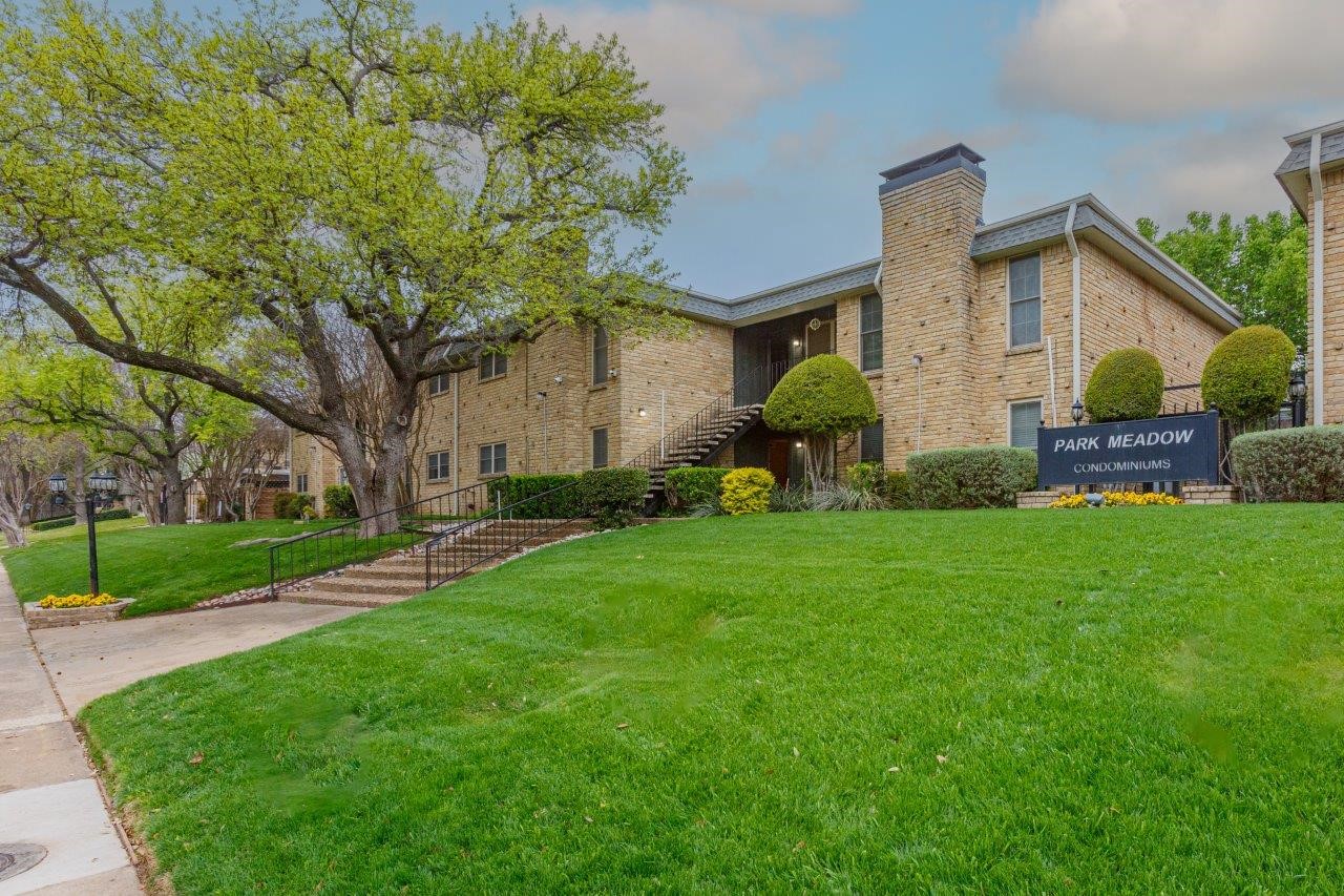 7721 Meadow Park Drive Dallas TX 75230