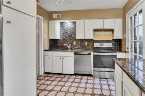 7721 Meadow Park Drive Dallas TX 75230