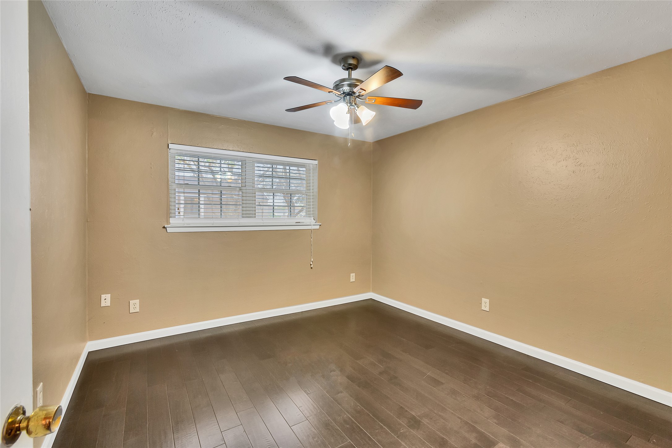7721 Meadow Park Drive Dallas TX 75230