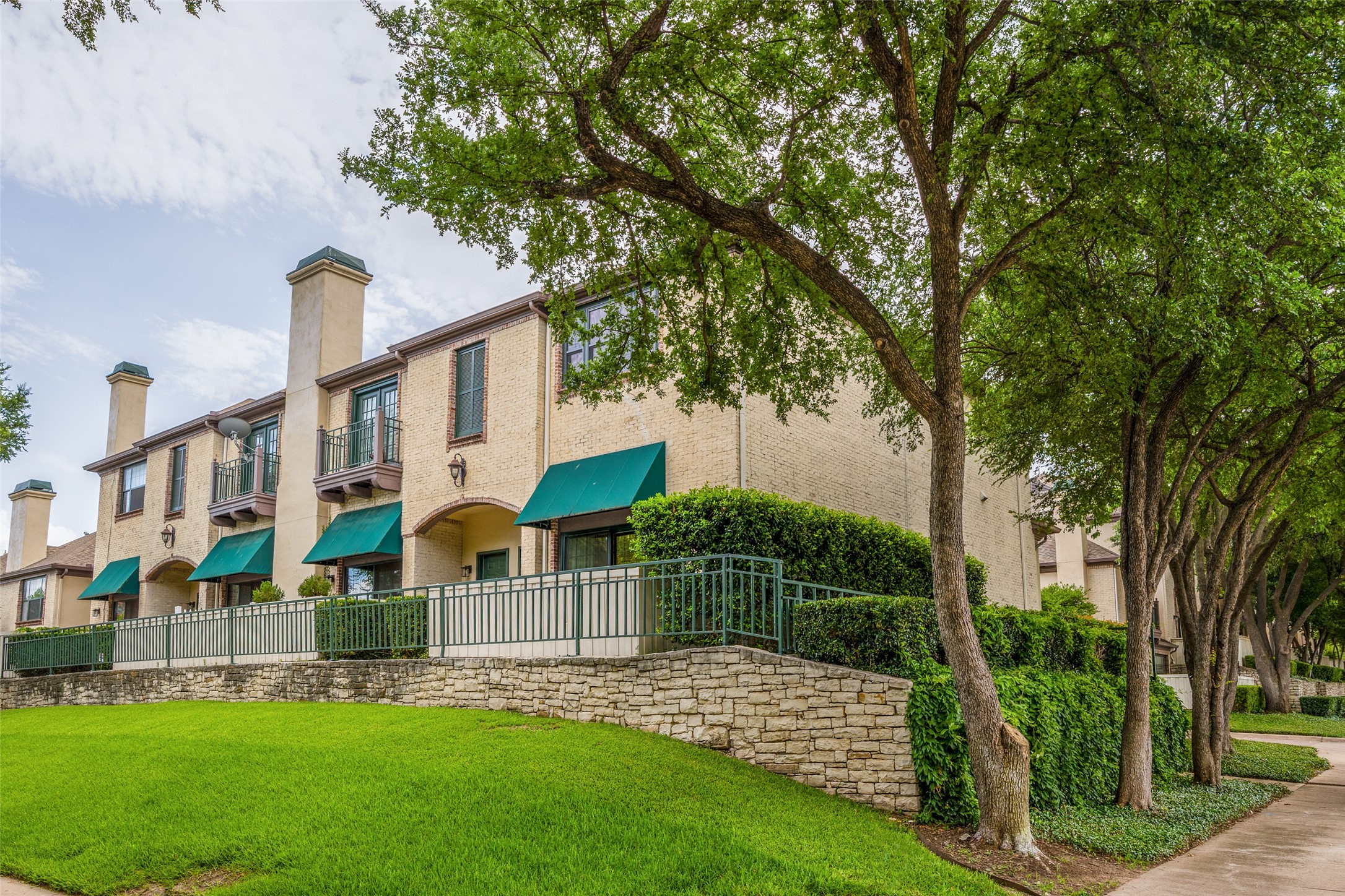 5950 Lindenshire Lane Dallas TX 75230