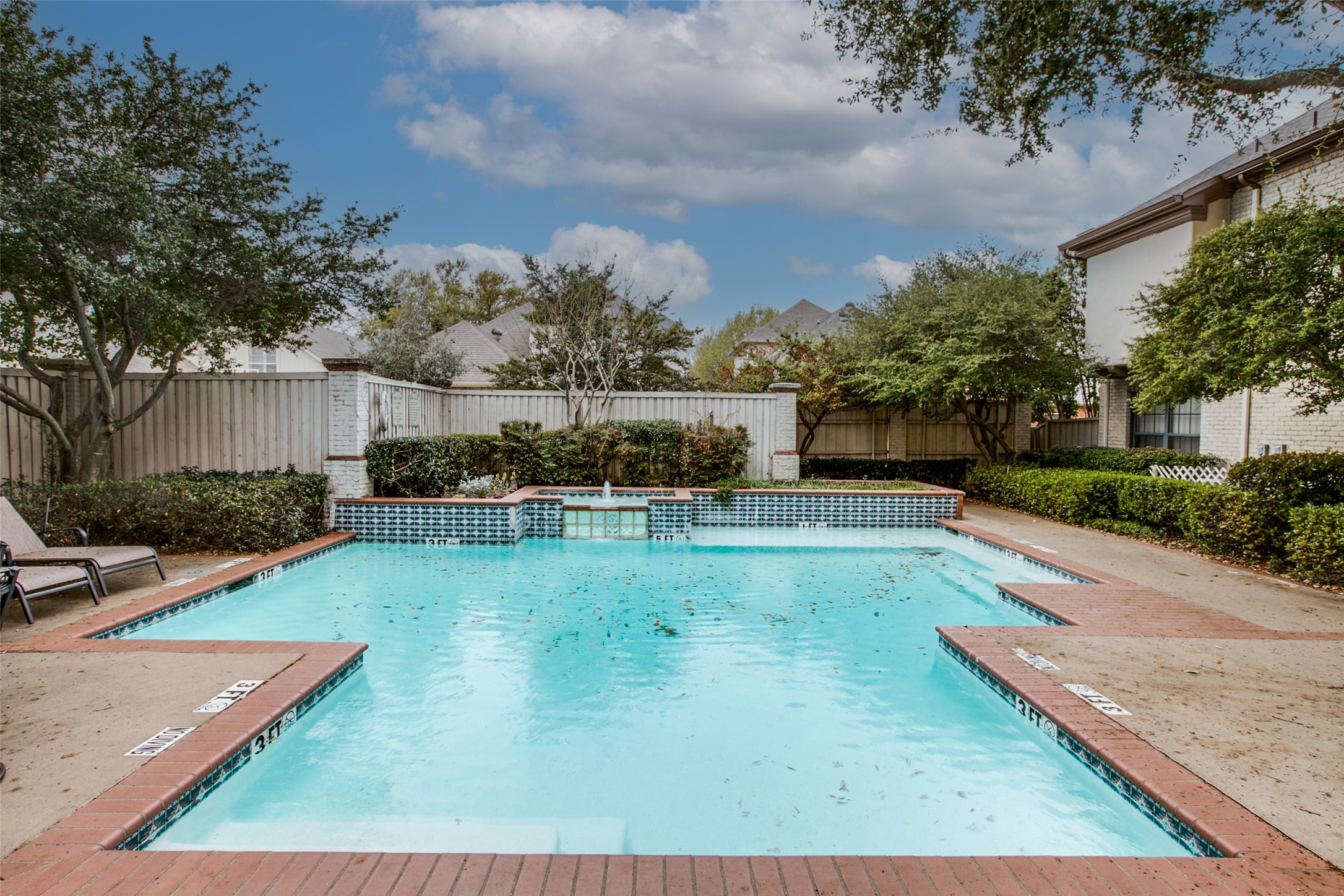 5950 Lindenshire Lane Dallas TX 75230
