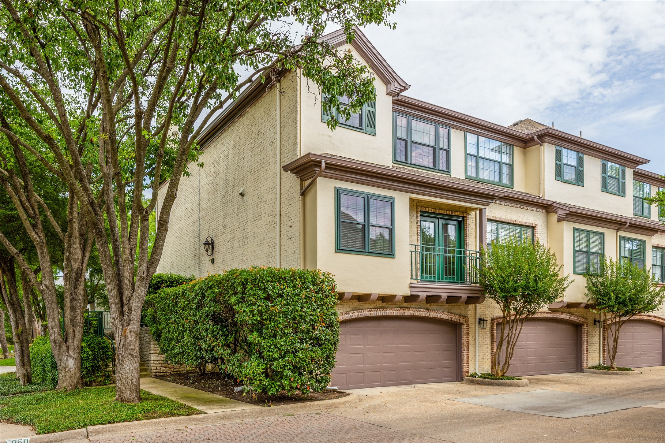 5950 Lindenshire Lane Dallas TX 75230