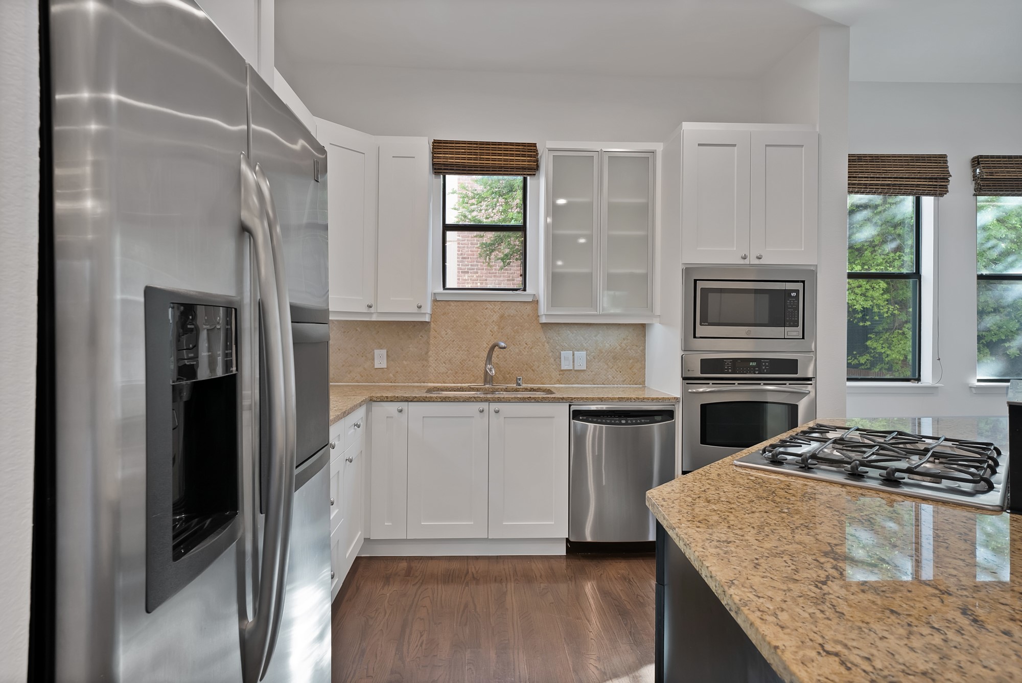 2420 Hugo Street Dallas TX 75204