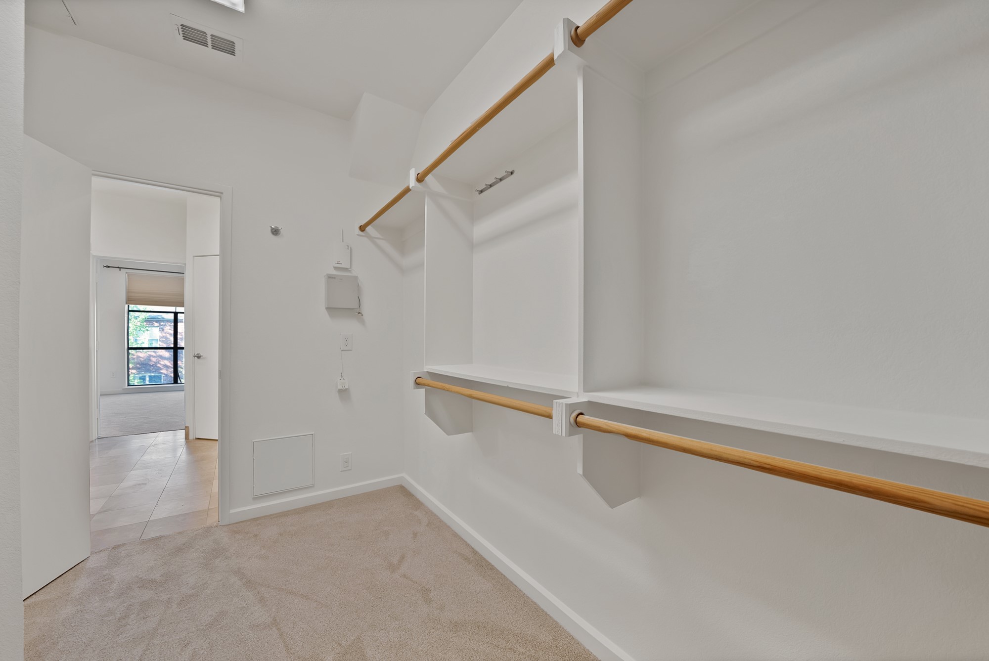 2420 Hugo Street Dallas TX 75204