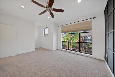 2420 Hugo Street Dallas TX 75204