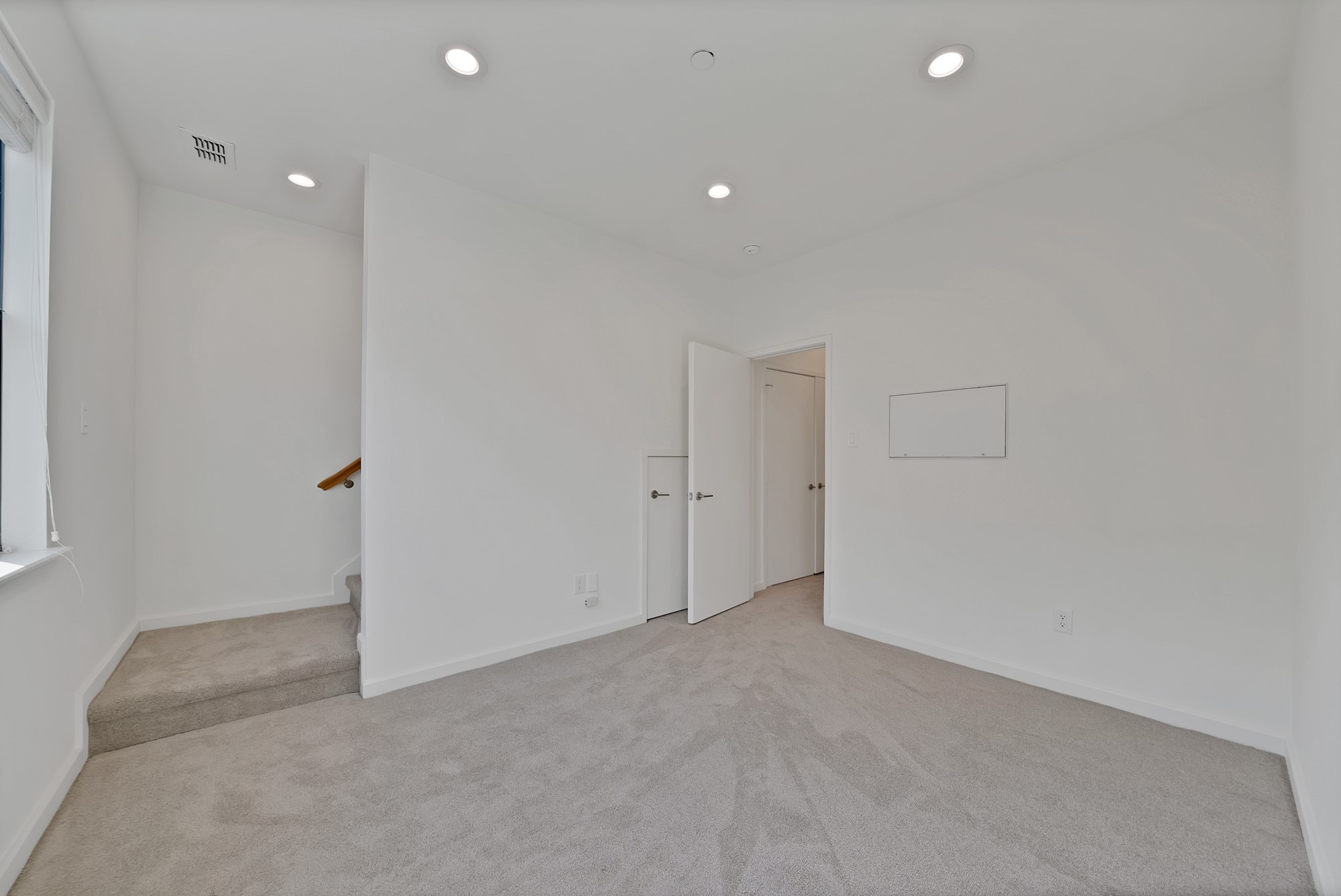 2420 Hugo Street Dallas TX 75204