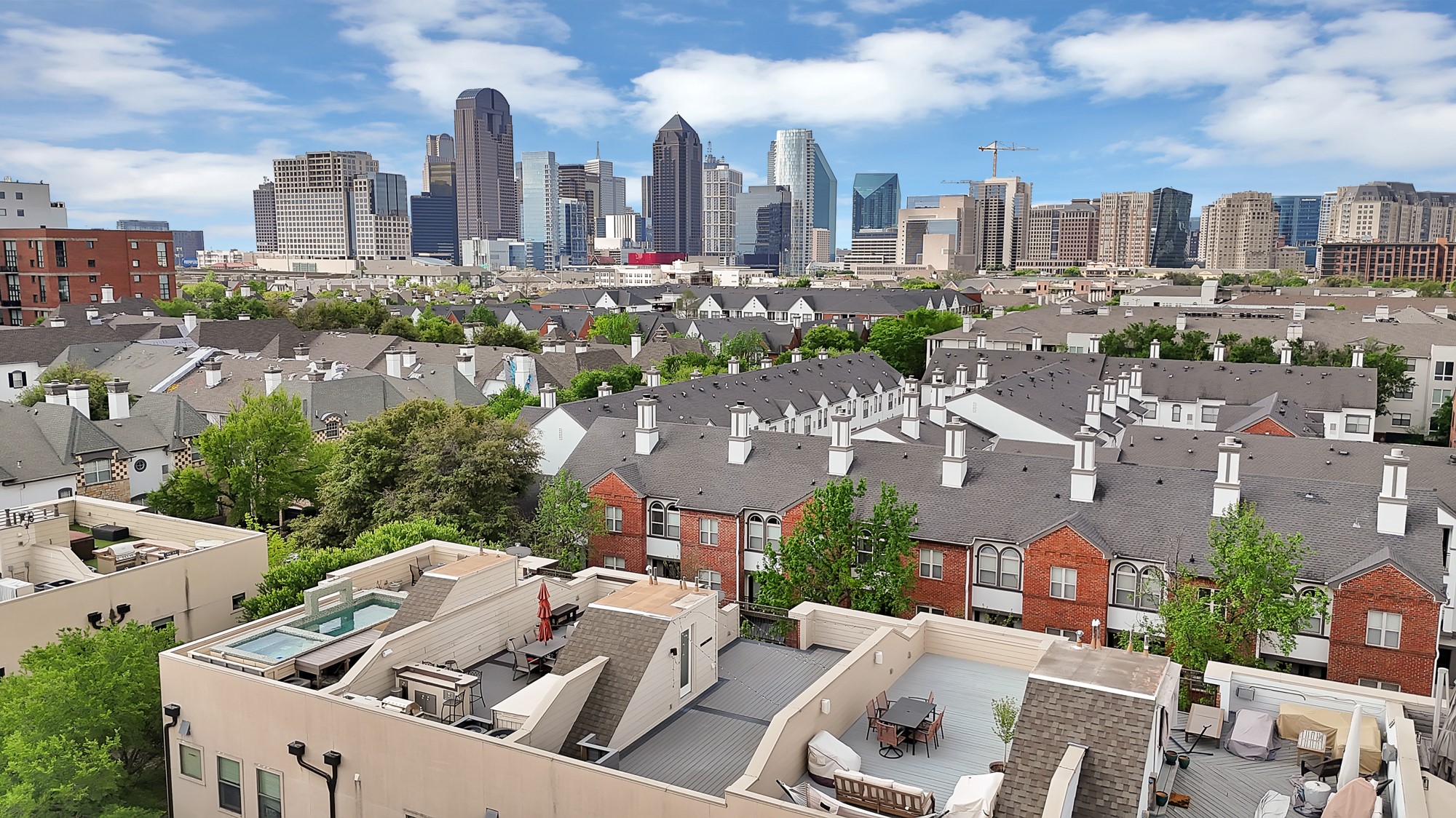 2420 Hugo Street Dallas TX 75204