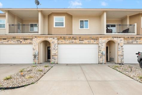 1305 Summerset Lane Burleson TX 76028