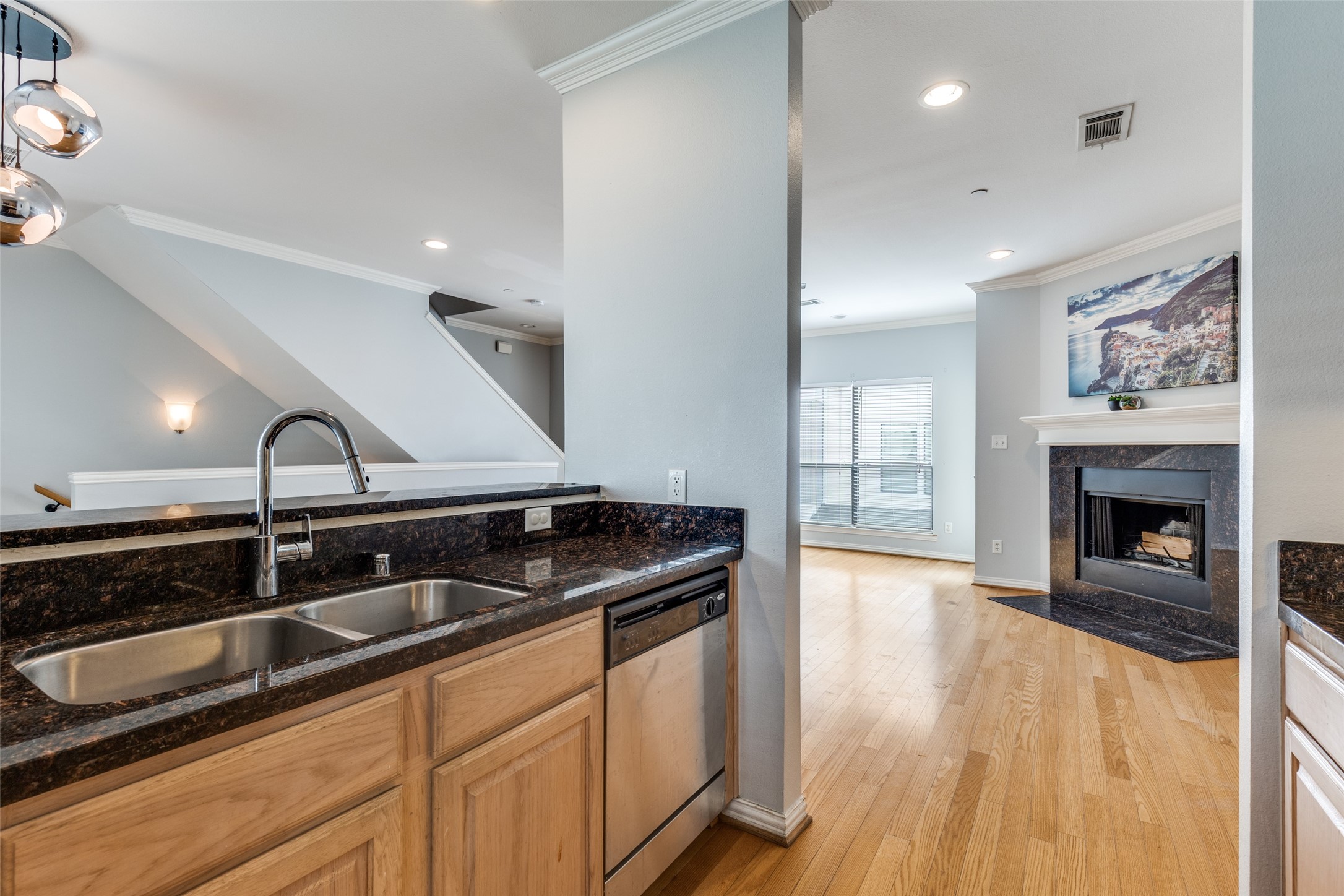 2407 Stutz Drive Dallas TX 75235