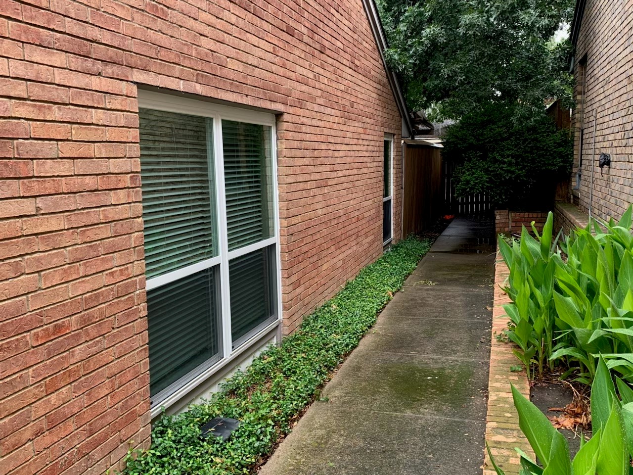 13652 Flagstone Lane Dallas TX 75240