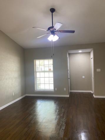 13652 Flagstone Lane Dallas TX 75240