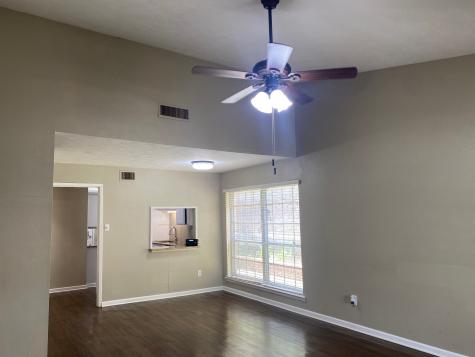13652 Flagstone Lane Dallas TX 75240