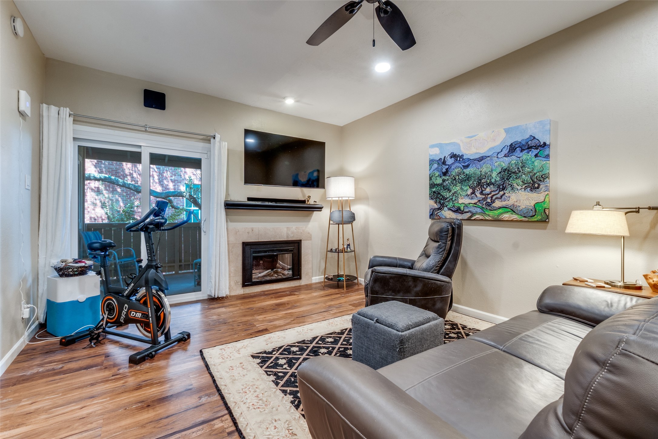 8601 Park Lane Dallas TX 75231