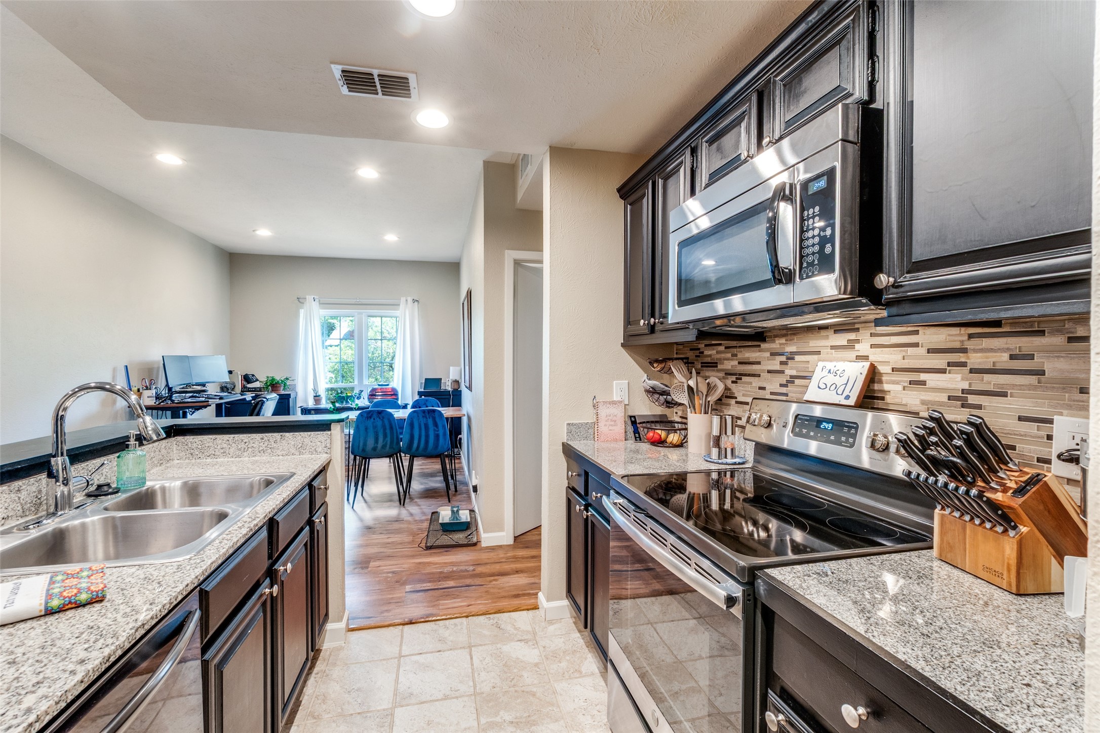 8601 Park Lane Dallas TX 75231