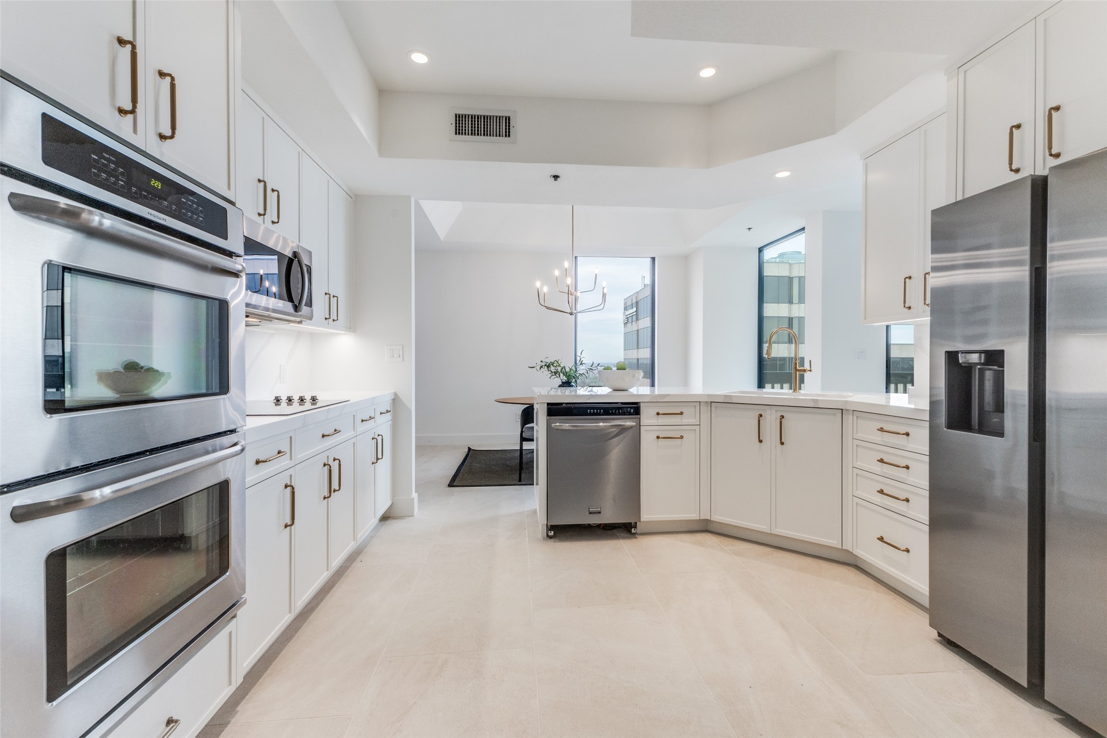 5909 Luther Lane Dallas TX 75225