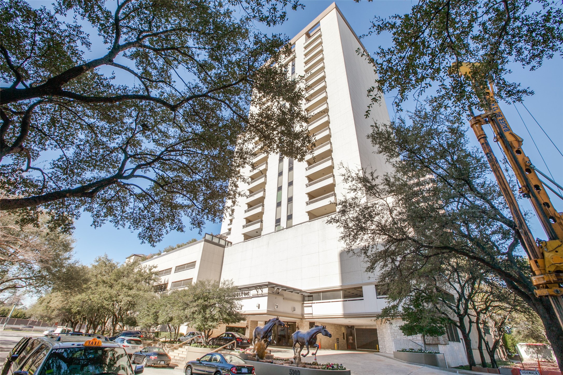 5909 Luther Lane Dallas TX 75225