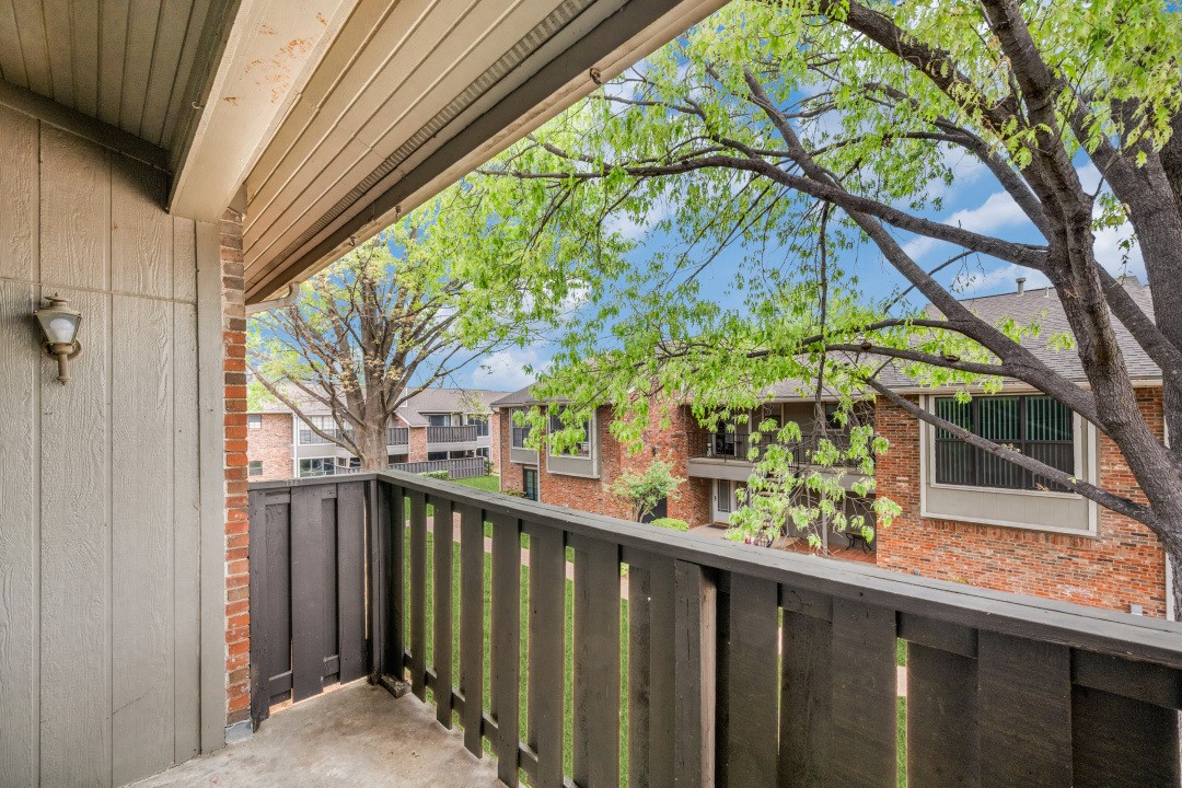 401 Pebble Way Arlington TX 76006