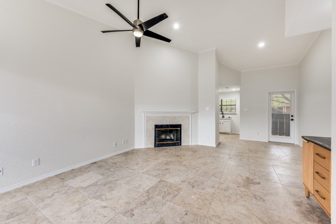 401 Pebble Way Arlington TX 76006