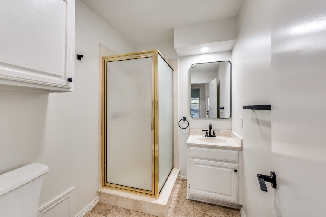 401 Pebble Way Arlington TX 76006
