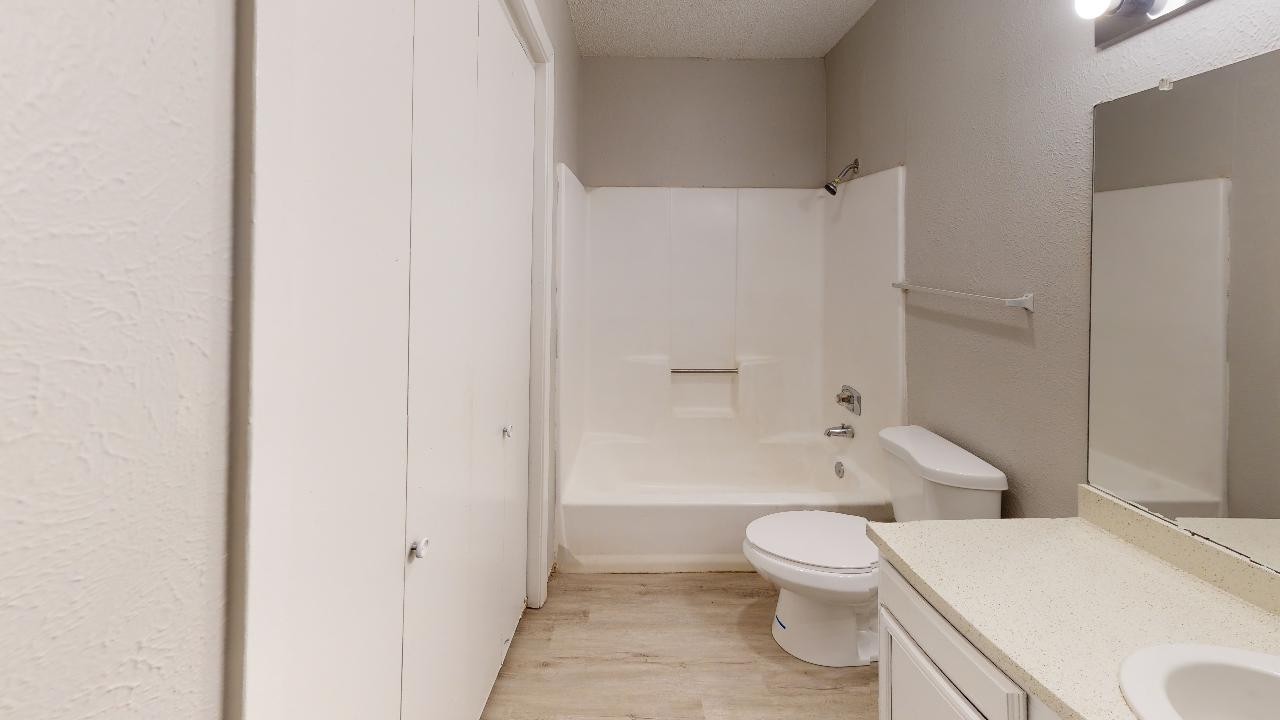 9696 Walnut Street Dallas TX 75243