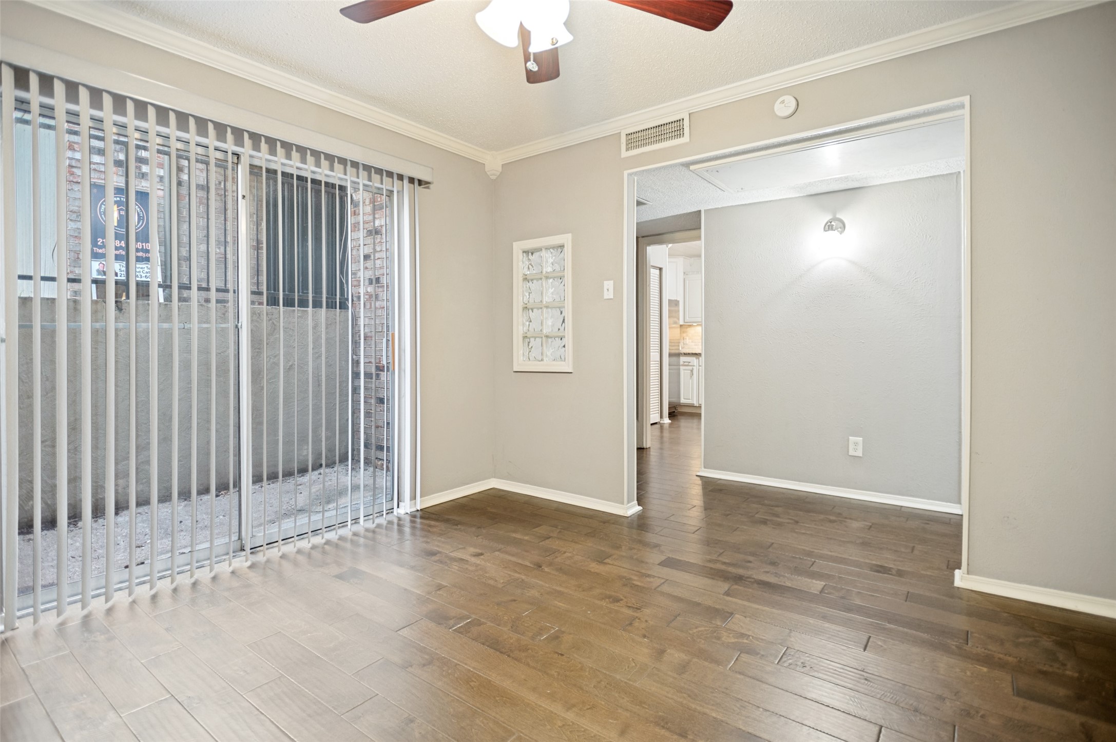 2979 Country Place Circle Carrollton TX 75006