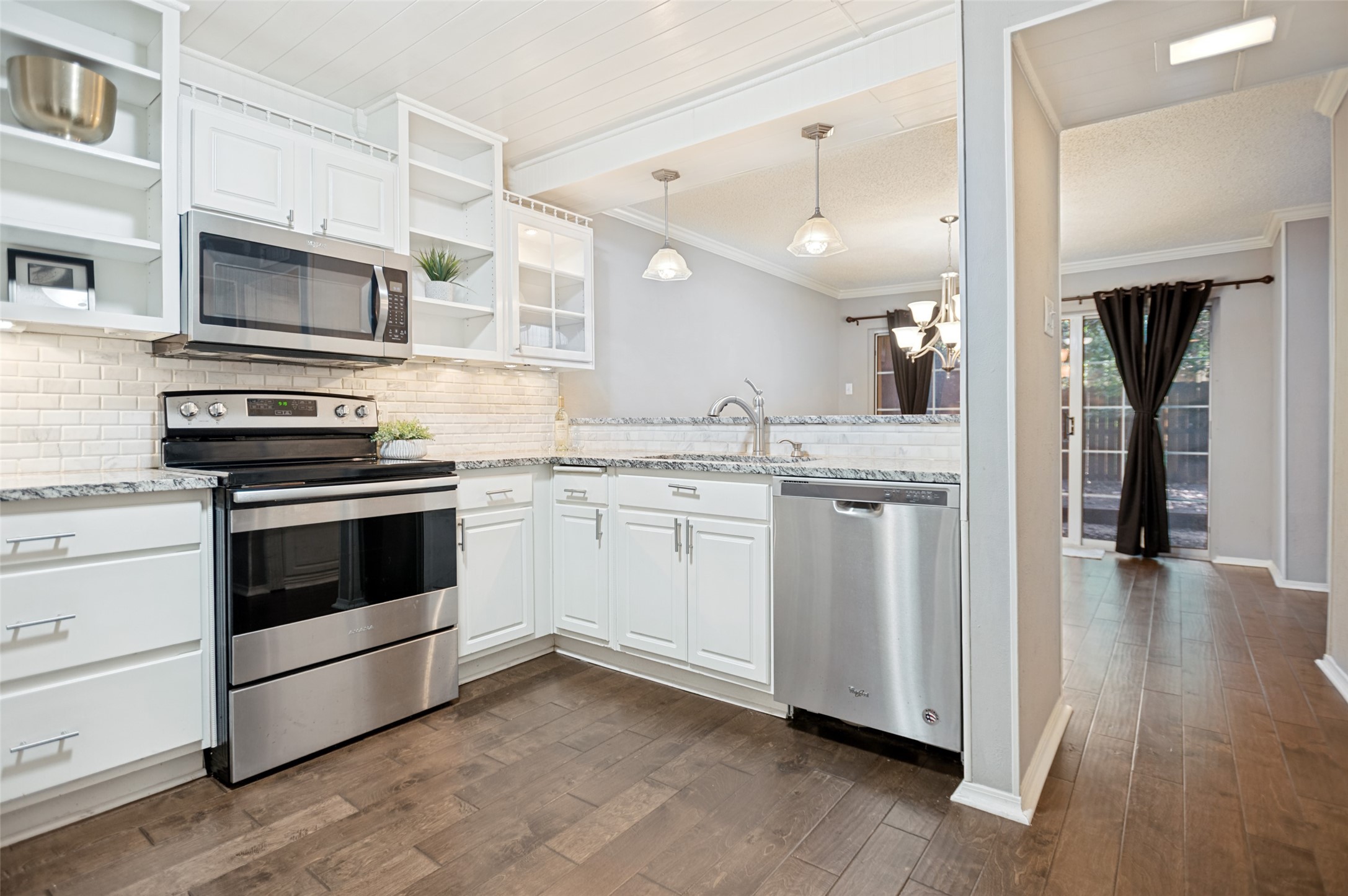 2979 Country Place Circle Carrollton TX 75006