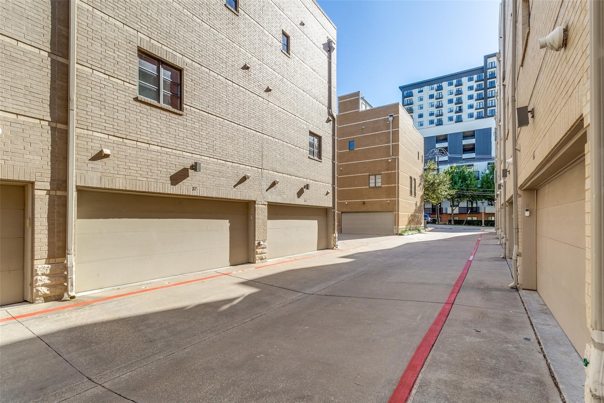 3210 Carlisle Street Dallas TX 75204