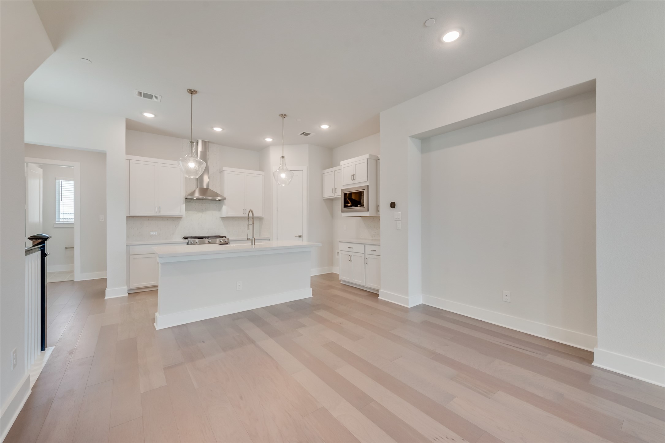 724 Ash Road Plano TX 75075