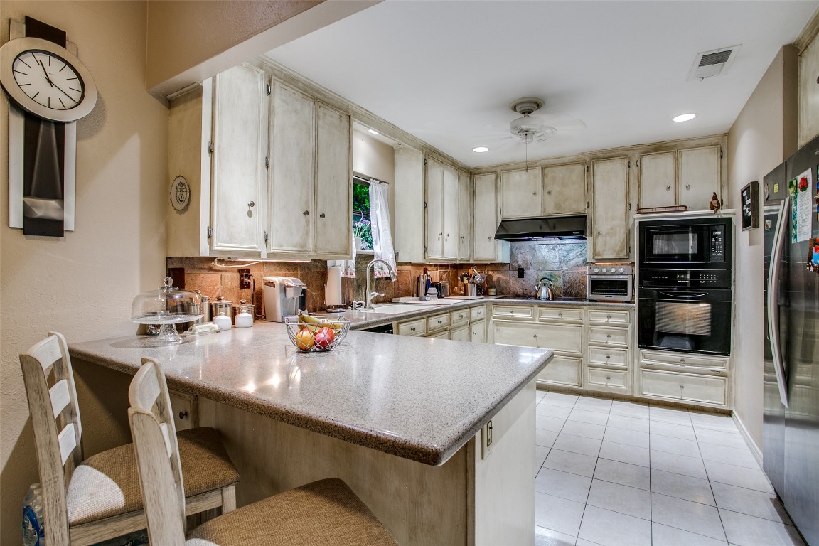 14 Country Lake Drive Carrollton TX 75006