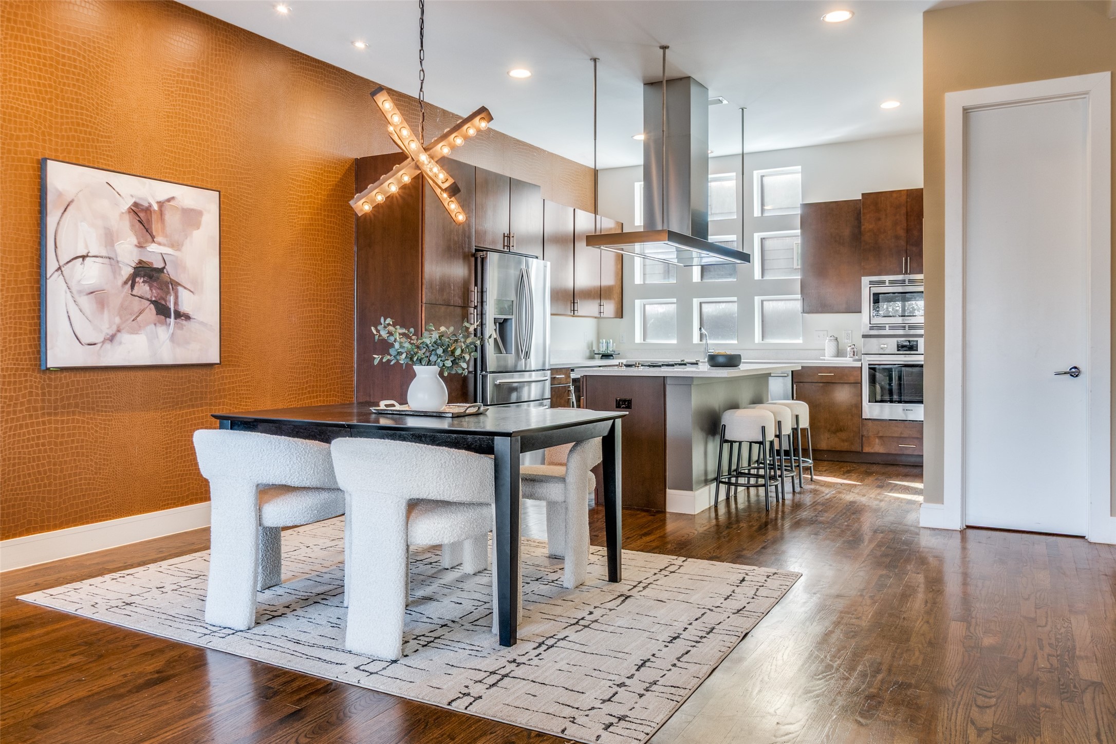 4610 Steel Street Dallas TX 75219