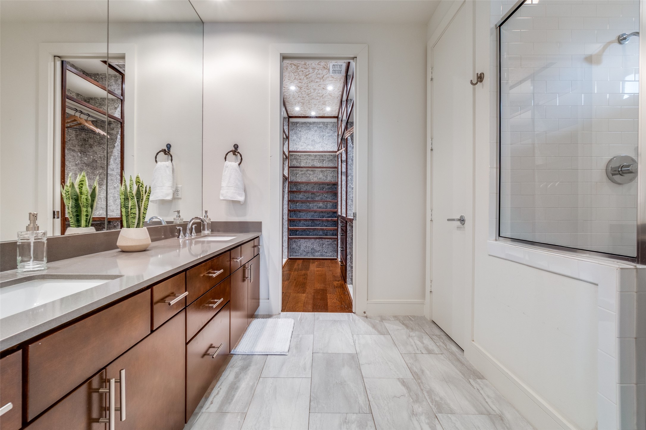 4610 Steel Street Dallas TX 75219