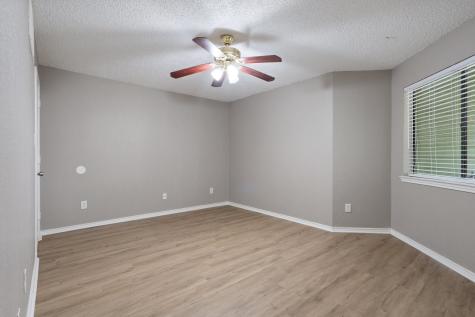 9831 Walnut Street Dallas TX 75243