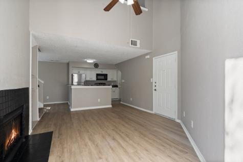 9831 Walnut Street Dallas TX 75243